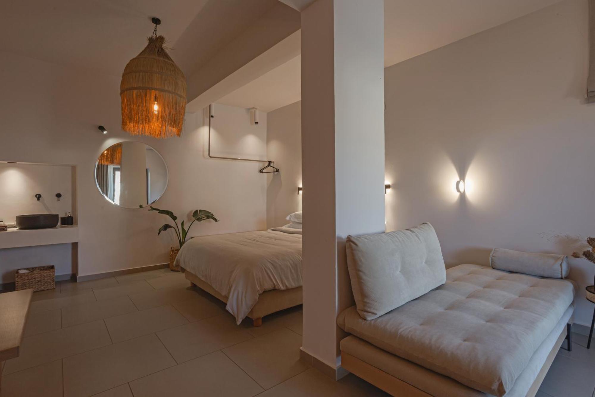 Amal Kythnos Suites Dış mekan fotoğraf